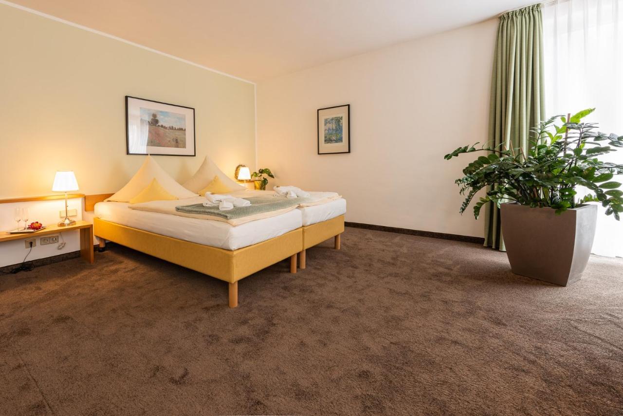 Hotel Nibelungen Hof Xanten Exterior photo